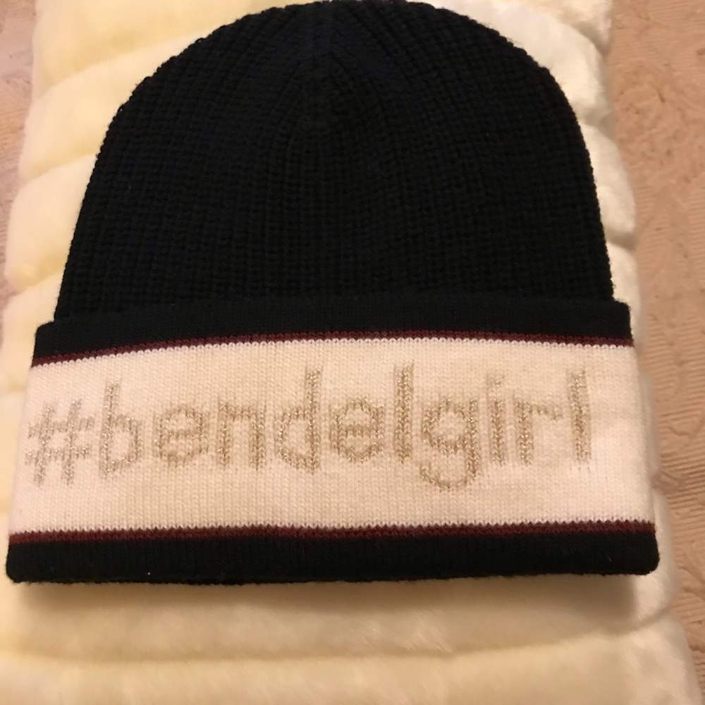 NWOT Henri Bendel Hashtag Logo Wool Beanie in black, cream and glitter.